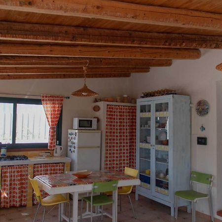 A Due Passi Dal Mare Villa Noto Buitenkant foto